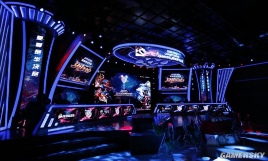 从开场的紧 从开场的紧