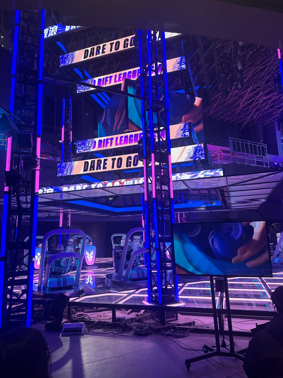 同时也为球 同时也为球