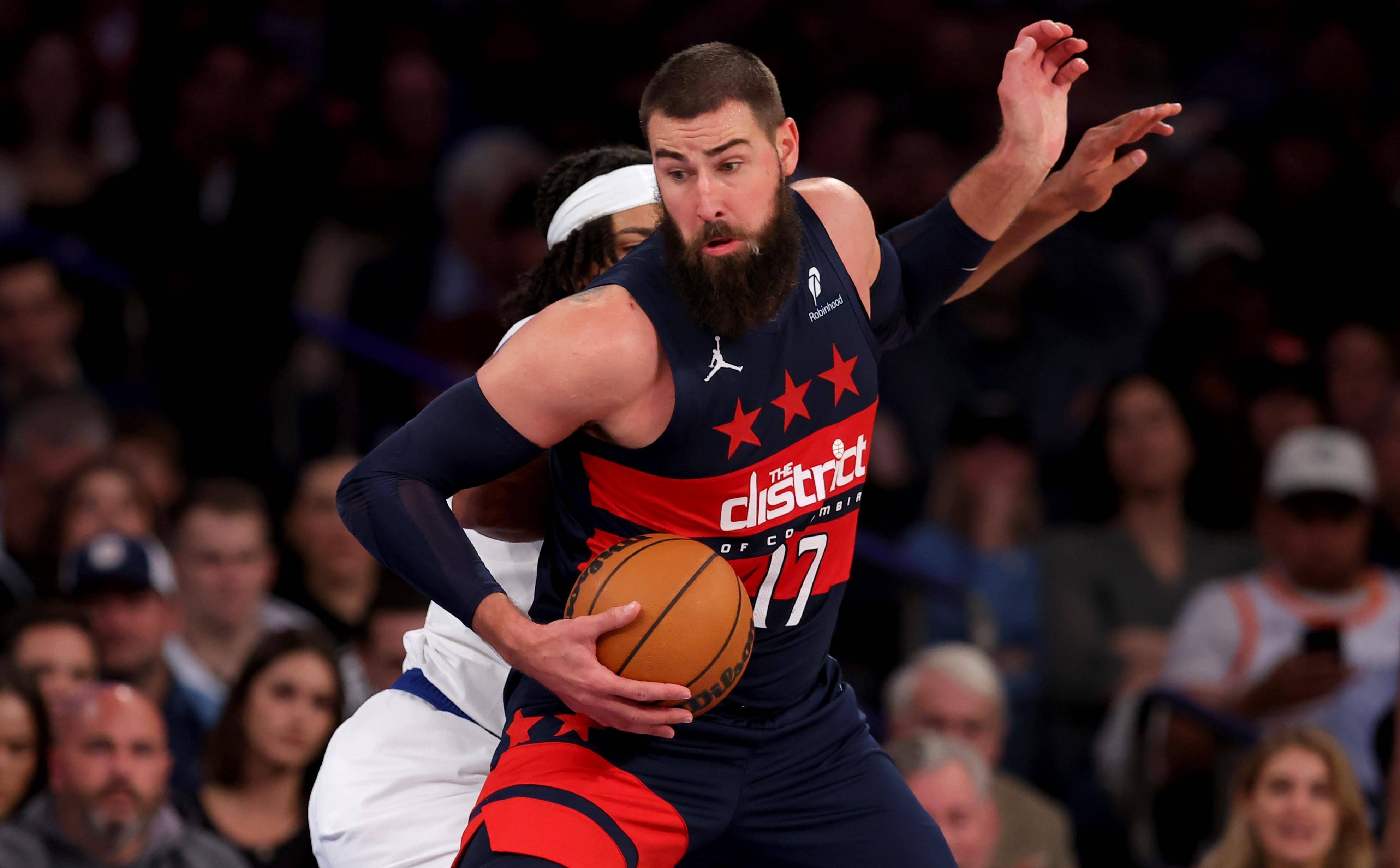 重回主场的 重回主场的