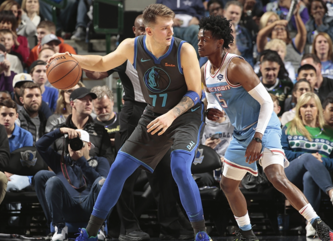 泳队增添了 泳队增添了